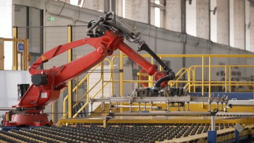 智領(lǐng)未來，創(chuàng)新驅(qū)動——襄城光伏玻璃企業(yè)邁向高質(zhì)量發(fā)展新征途